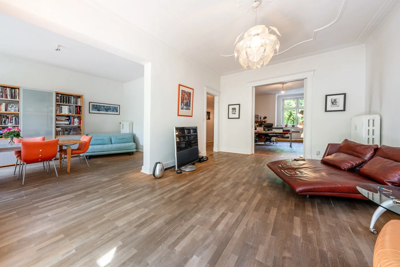 Gallery photo 1