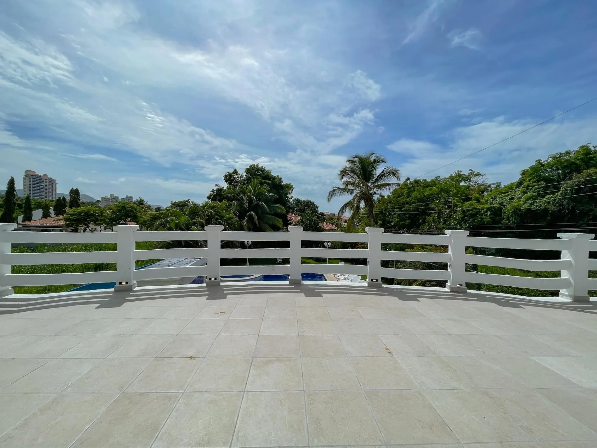Gallery photo 9