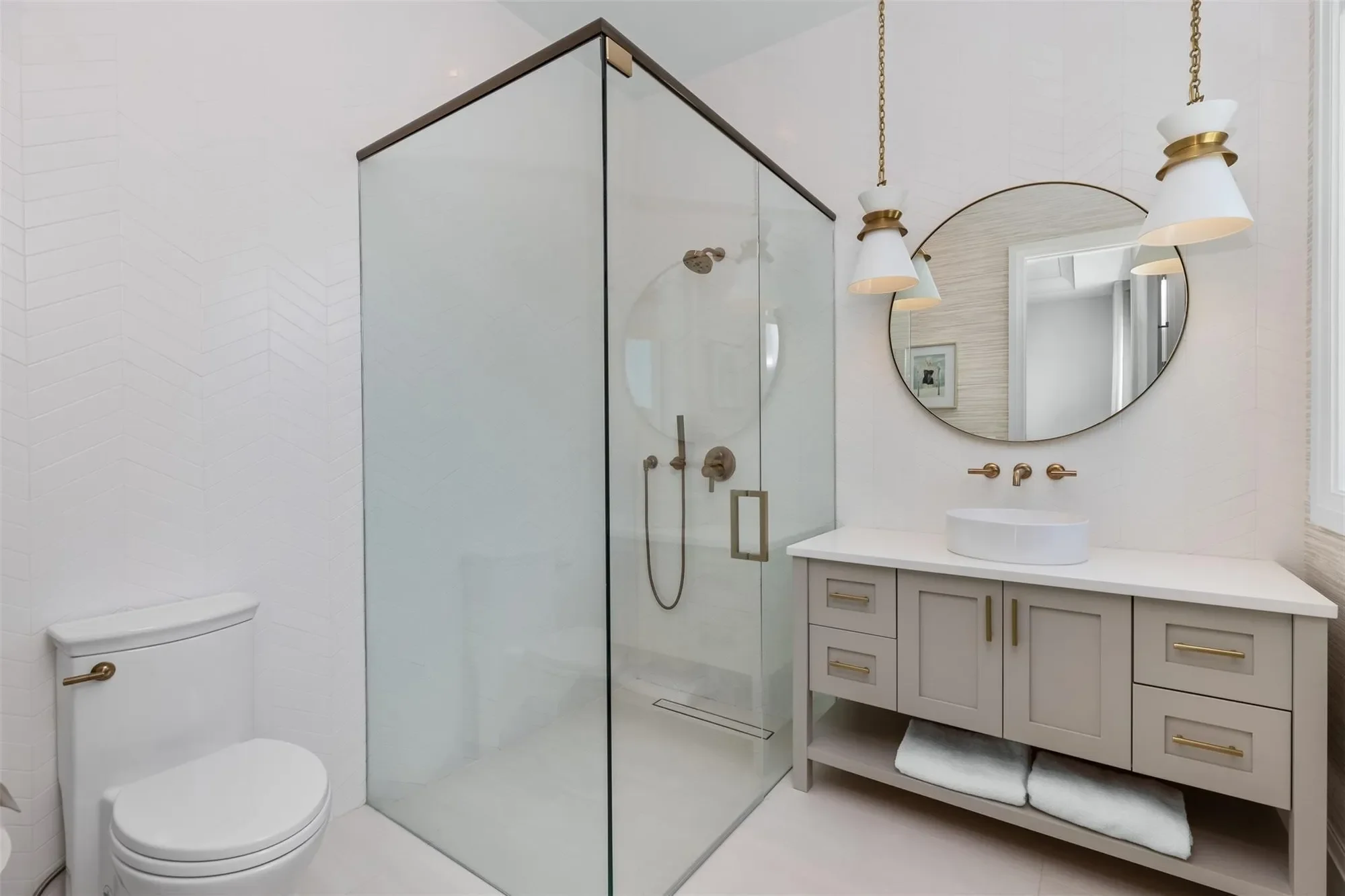 2520 Del Lago Dr, Fort Lauderdale, Florida, United States. - Photo 13