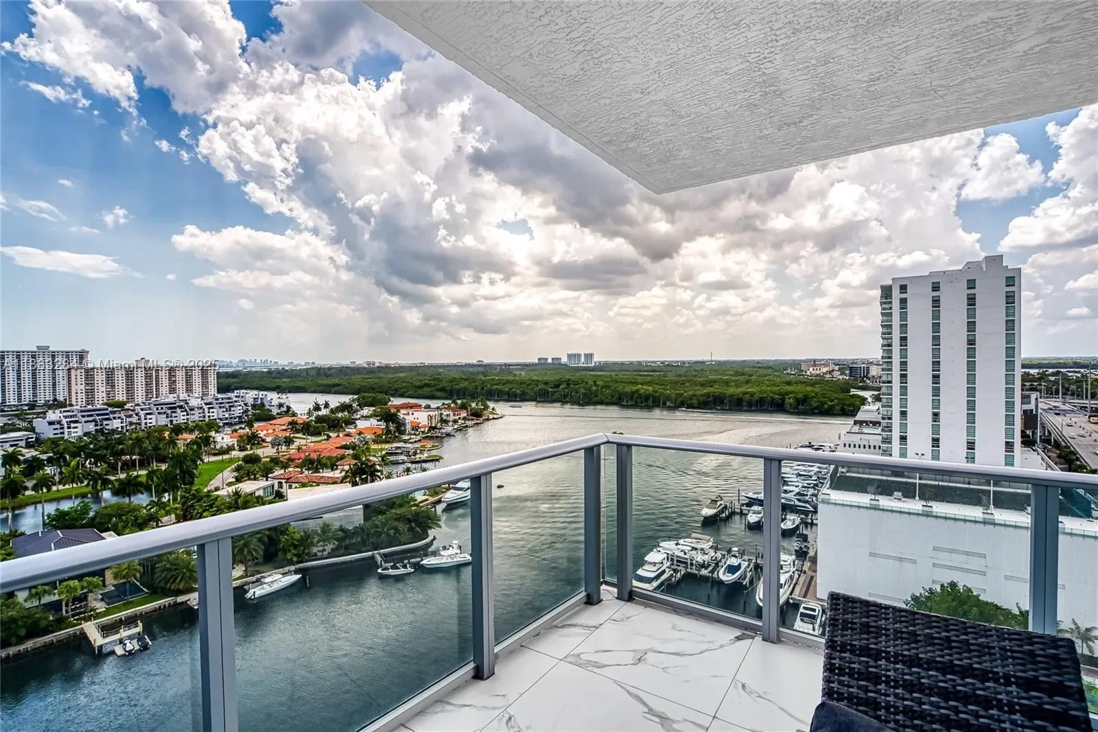 330 S Sunny Isles Blvd. 1502, Golden Beach, Florida, United States. - Photo 72