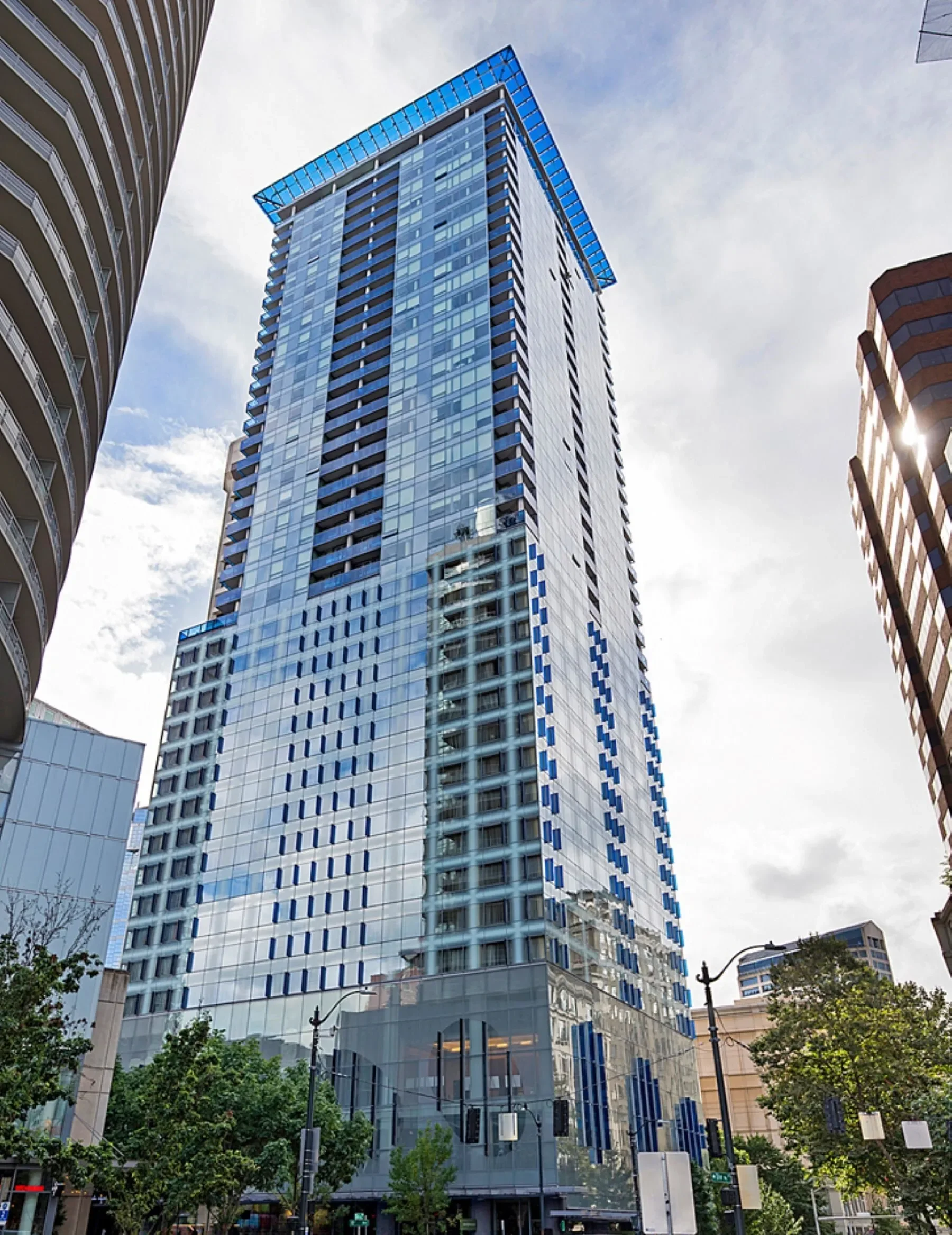 737 Olive Wy Unit #2704 , Seattle, WA 98101, Seattle, Washington, United States. - Hero Image