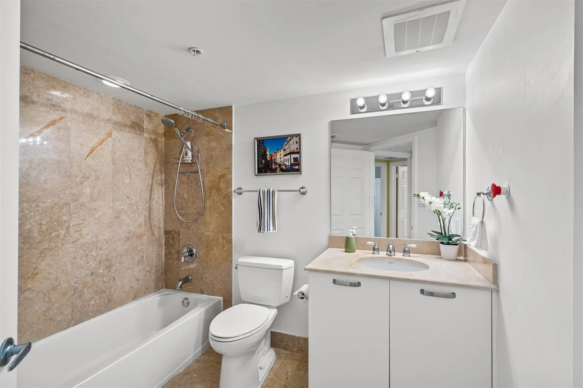 2011 N Ocean Blvd 1601N, Wilton Manors, Florida, United States. - Photo 16