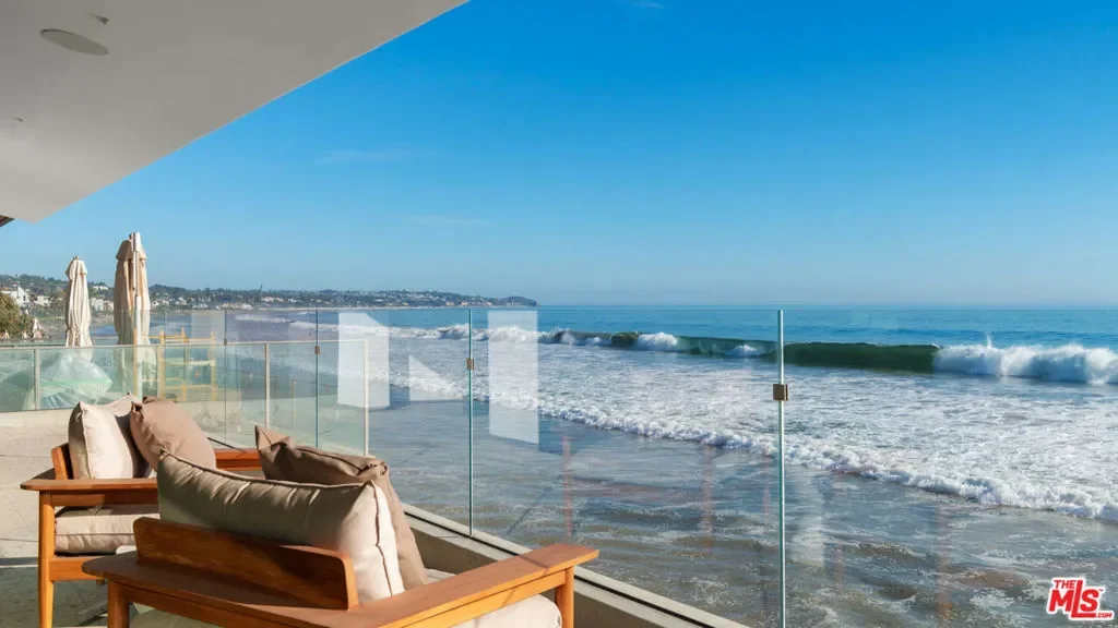 31388 Broad Beach Road, Malibu, California, United States. - Photo 58