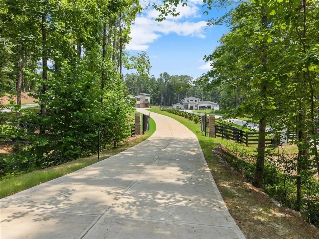 1678 Thomas Drive, Hoschton, Georgia, United States. - Photo 44