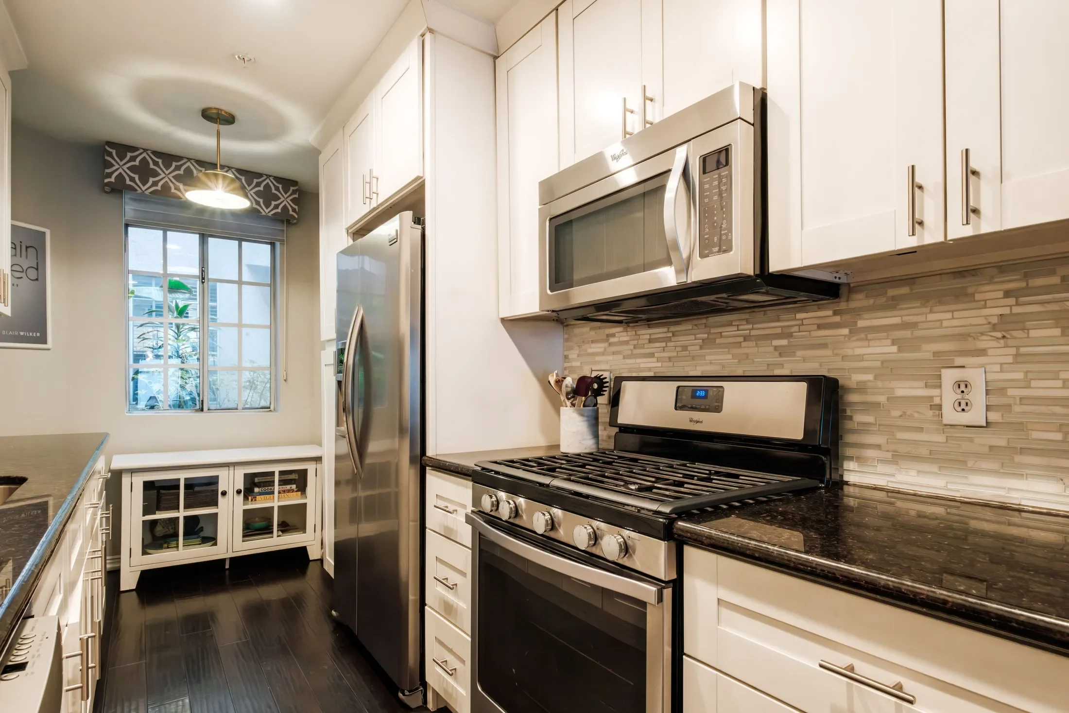 11445 Moorpark Street Unit 8, North Hollywood, CA 91602, Los Angeles, California, United States. - Photo 4