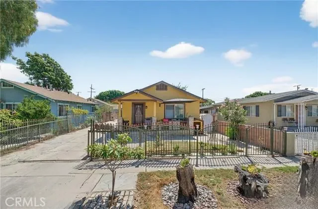1008 E 74th Street, Los Angeles, CA 90001, Los Angeles, California, United States. - Photo 21