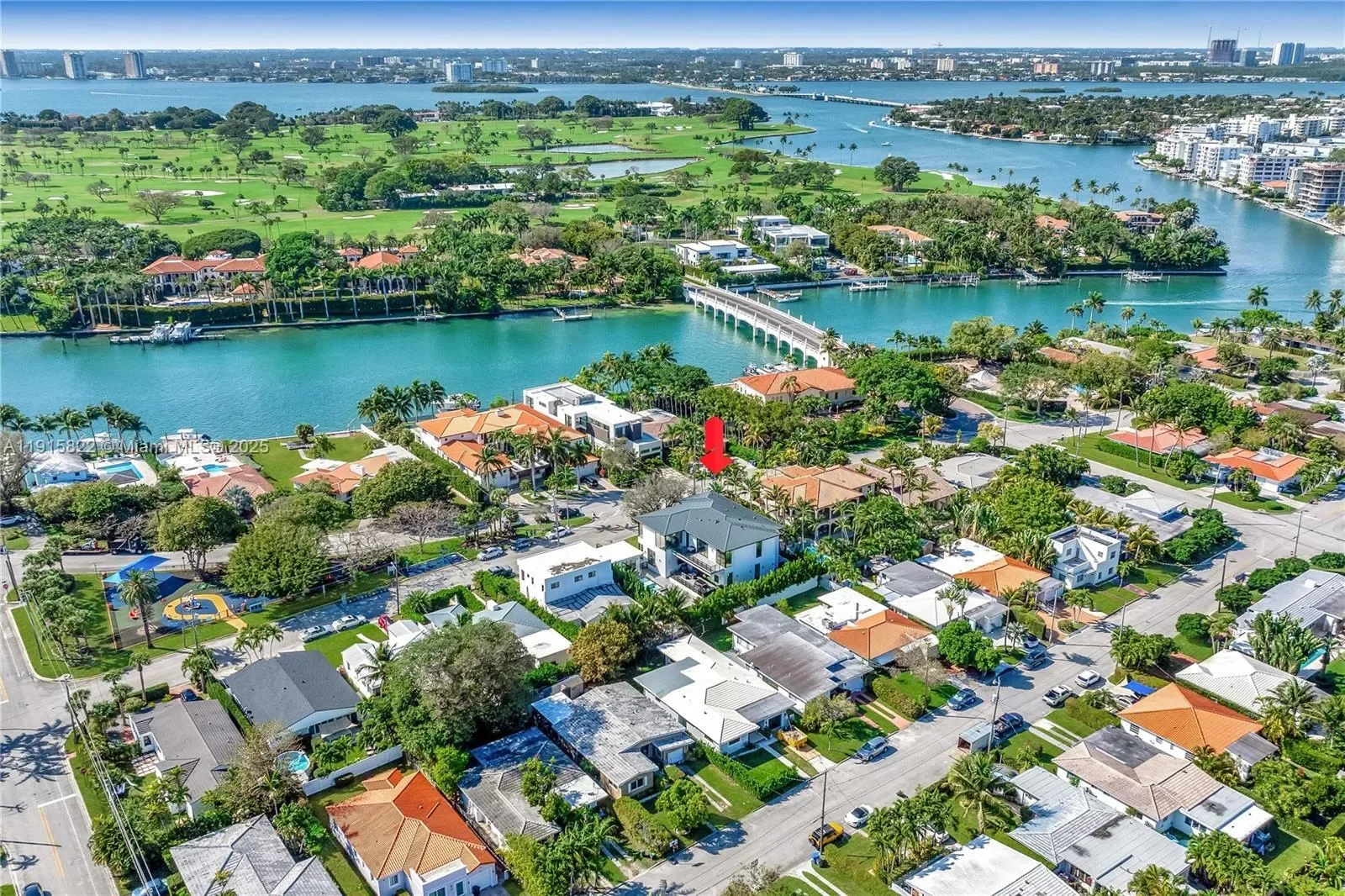 9045 Hawthorne Ave, Bal Harbour, Florida, United States. - Photo 50