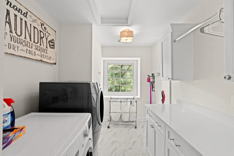 9200 Town Gate Lane , Bethesda, MD 20817, Bethesda, Maryland, United States. - Photo 40