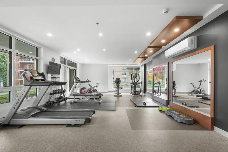 2825 Av. du Cosmodôme, Apt. 1401, Chomedey, QC H7T0N3, Laval, Quebec, Canada. - Photo 34