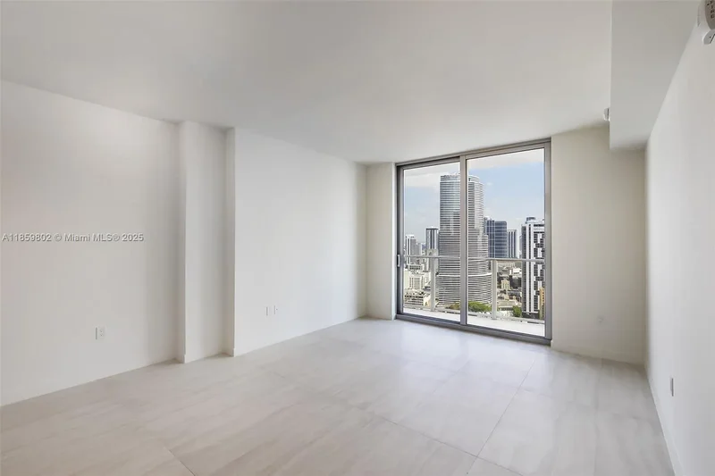 77 SE 5th St #2701, Miami, Florida, United States. - Photo 25