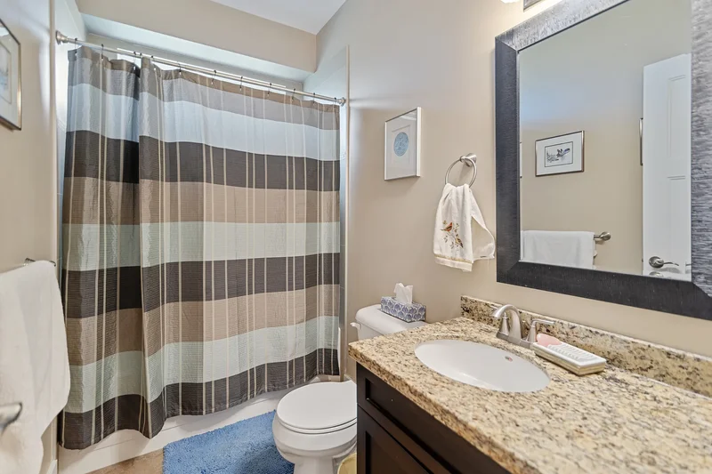 5005 Bay Road, Sechelt, BC V7Z 0E9, Sechelt, British Columbia, Canada. - Photo 17