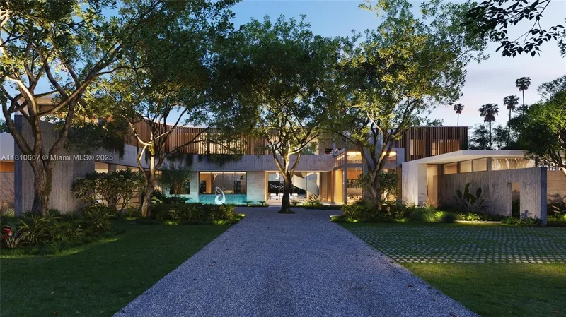 Single Family Residence in Miami