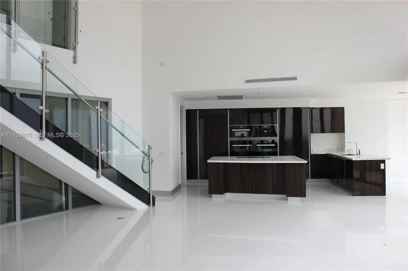 18555 COLLINS AVE 4604, Golden Beach, Florida, United States. - Photo 20