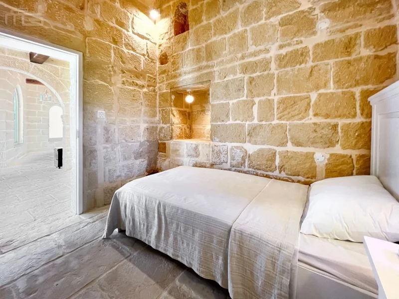 Triq Birbuba, Gozo, Gharb, Malta. - Photo 18