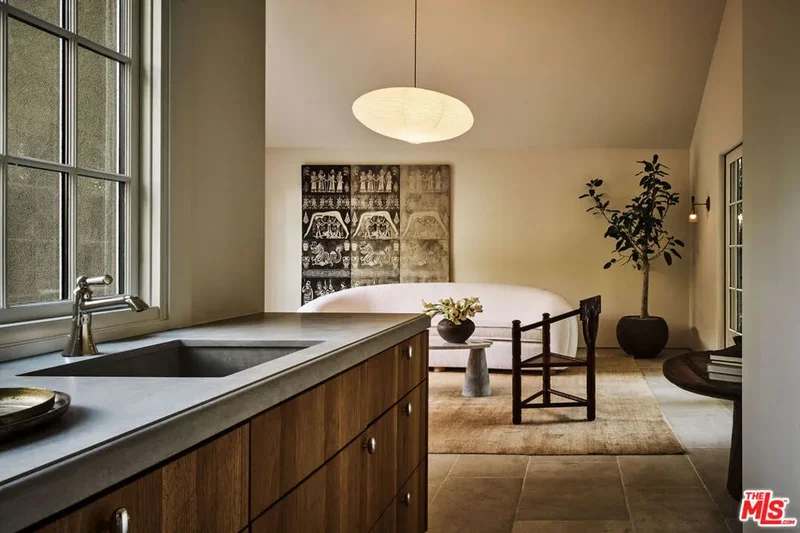 2027 Laughlin Park Drive, Los Angeles, California, United States. - Photo 18