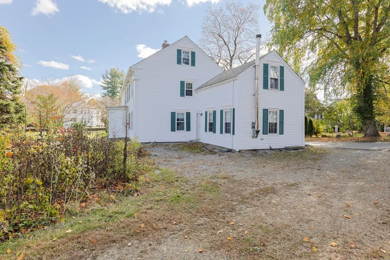 38 West Main Street , Millbury, MA 01527, Millbury, Massachusetts, United States. - Photo 36