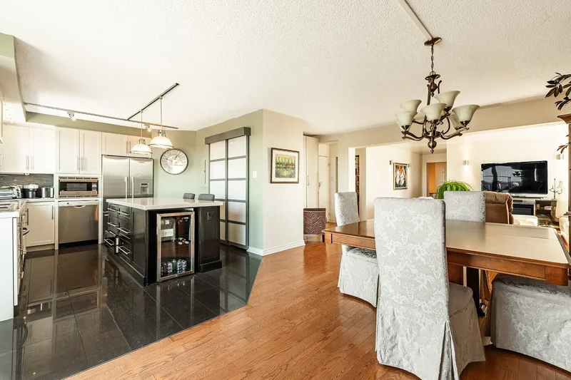 150 Rue Berlioz, Apt. 628, Verdun Ile Des Soeurs, QC H3E1K3, Montréal, Quebec, Canada. - Photo 11