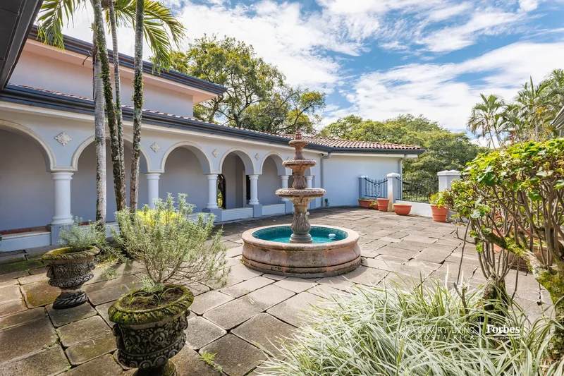 20873 - Luxury Hacienda in Turrúcares with Pool, Tennis Court and Expansive Gardens