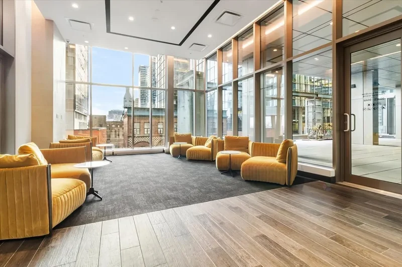 1051 Rue de la Montagne 403, Montréal, Quebec, Canada. - Photo 23