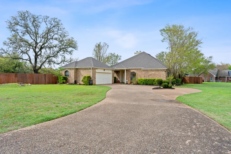 3300 Lost Oasis Hollow , Austin, TX 78739, Austin, Texas, United States. - Photo 28