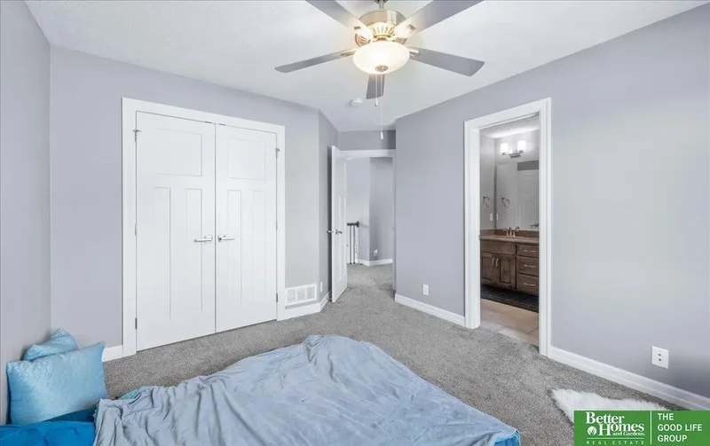 12124 Montauk Drive, Papillion, NE 68046, Papillion, Nebraska, United States. - Photo 15