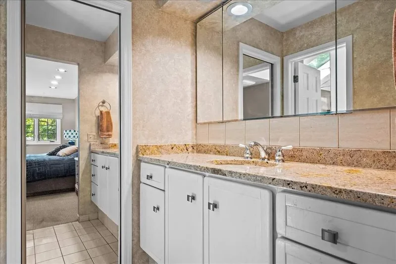 1985 Clavey Road, Highland Park, IL, 60035, USA, Highland Park, Illinois, United States. - Photo 17
