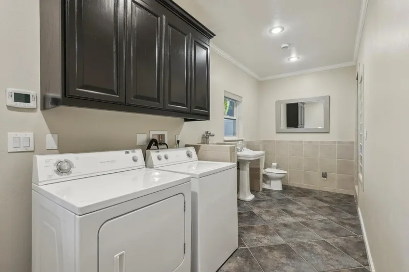 12755 Santa Teresa Boulevard, San Martin, California, United States. - Photo 47