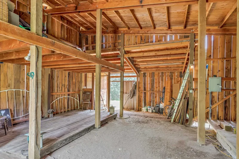 545 Conifer Way , Ashland, OR 97520, Ashland, Oregon, United States. - Photo 34