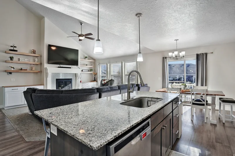 1299 W 250 S, Spanish Fork, Utah, United States. - Photo 10