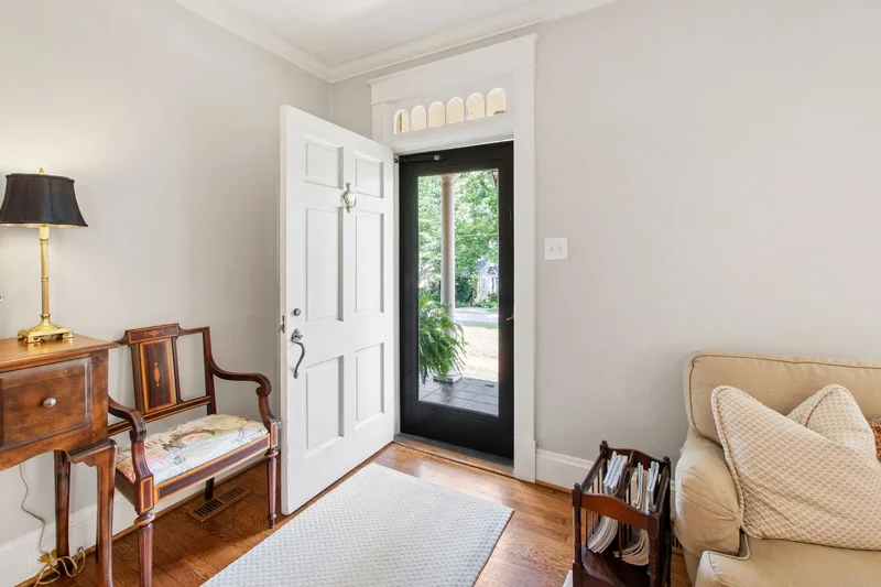 2328 Byrd Street , Raleigh, NC 27608, Raleigh, North Carolina, United States. - Photo 10