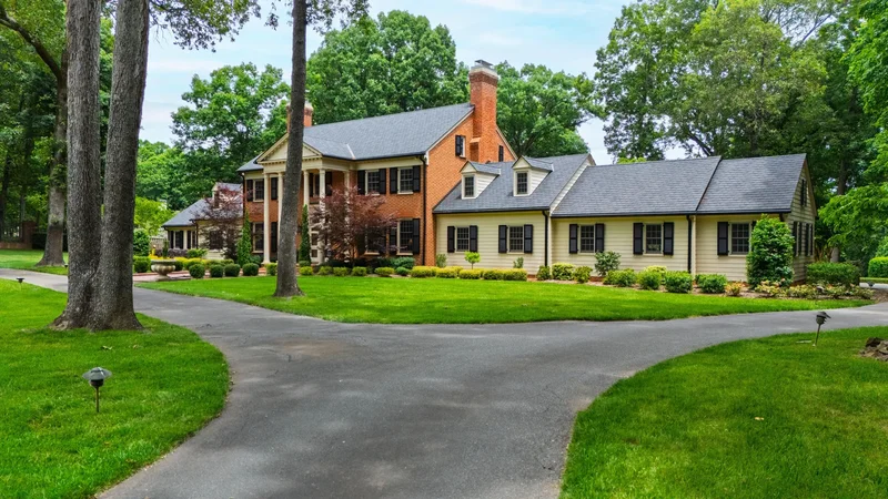 820 Kenmore Road , Chapel Hill, NC 27514, Chapel Hill, North Carolina, United States. - Photo 6