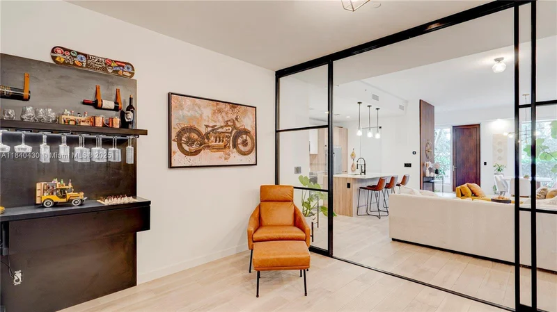 545 SW 11th St 105, Miami, Florida, United States. - Photo 23