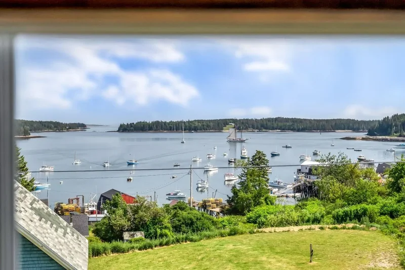 11 Steamboat Hill Road, Swans Island, ME 04685, Swans Island, Maine, United States. - Photo 6