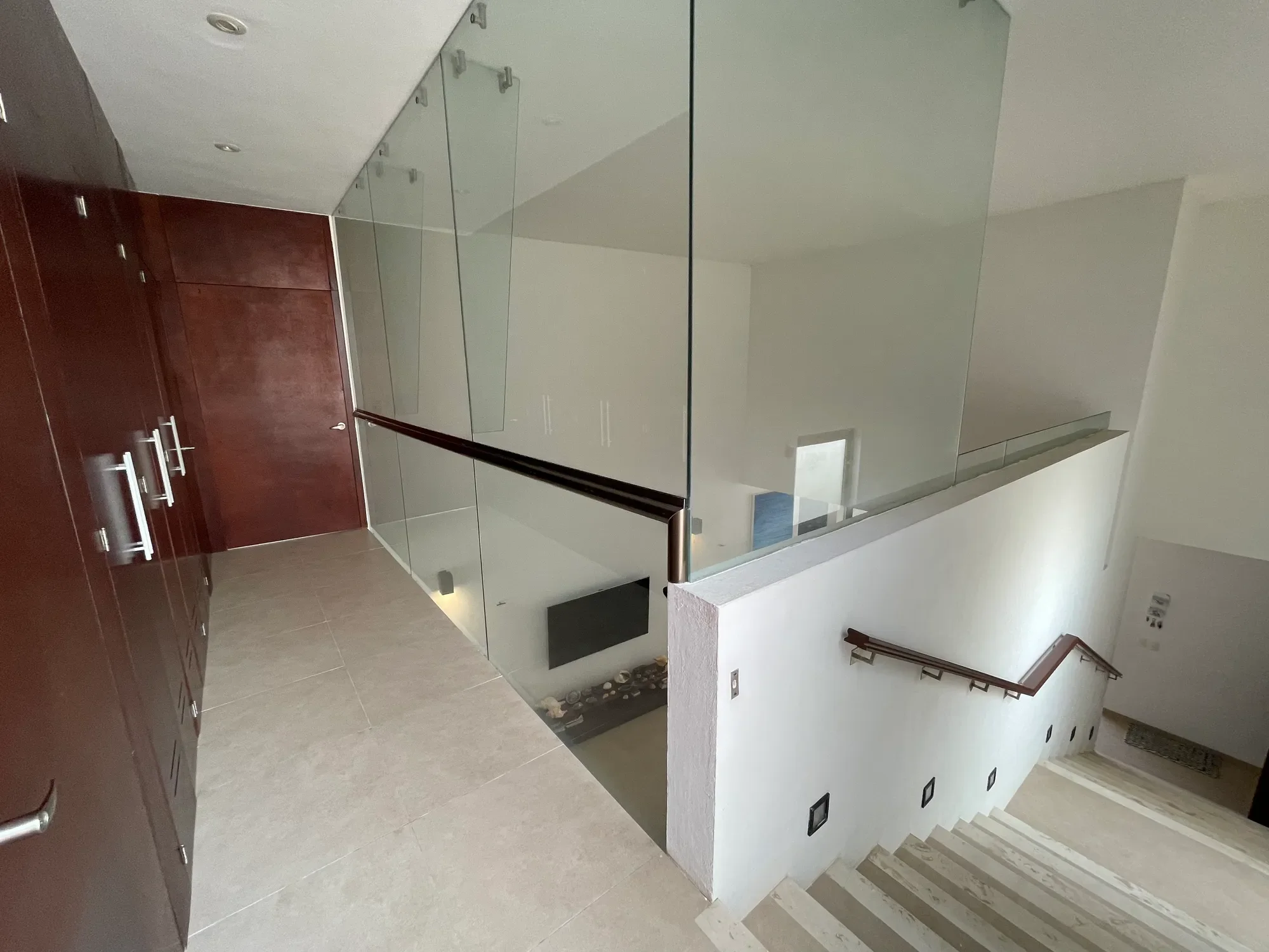 Gallery photo 10