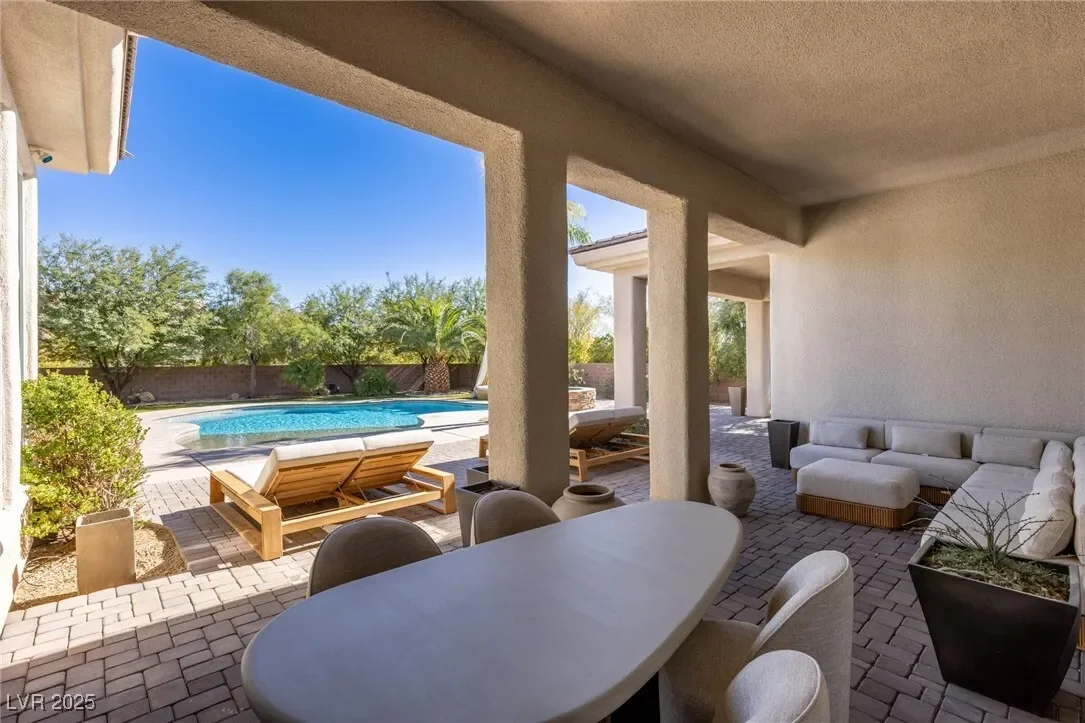 7304 Buttons Ridge Drive, Las Vegas, Nevada, United States. - Photo 44