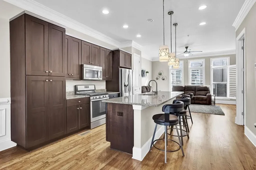 307 Green Street SE, Marietta, Georgia, United States. - Photo 3
