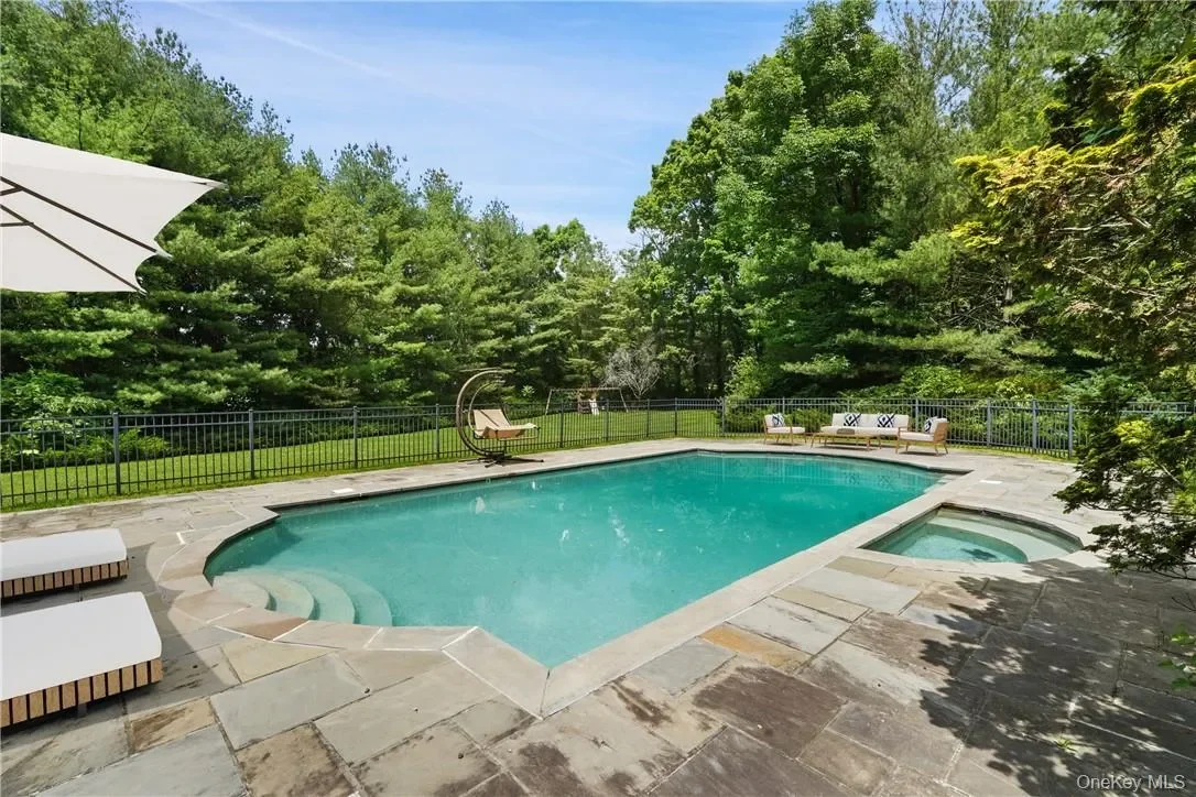 9 Lincoln Woods, Harrison, New York, United States. - Photo 26