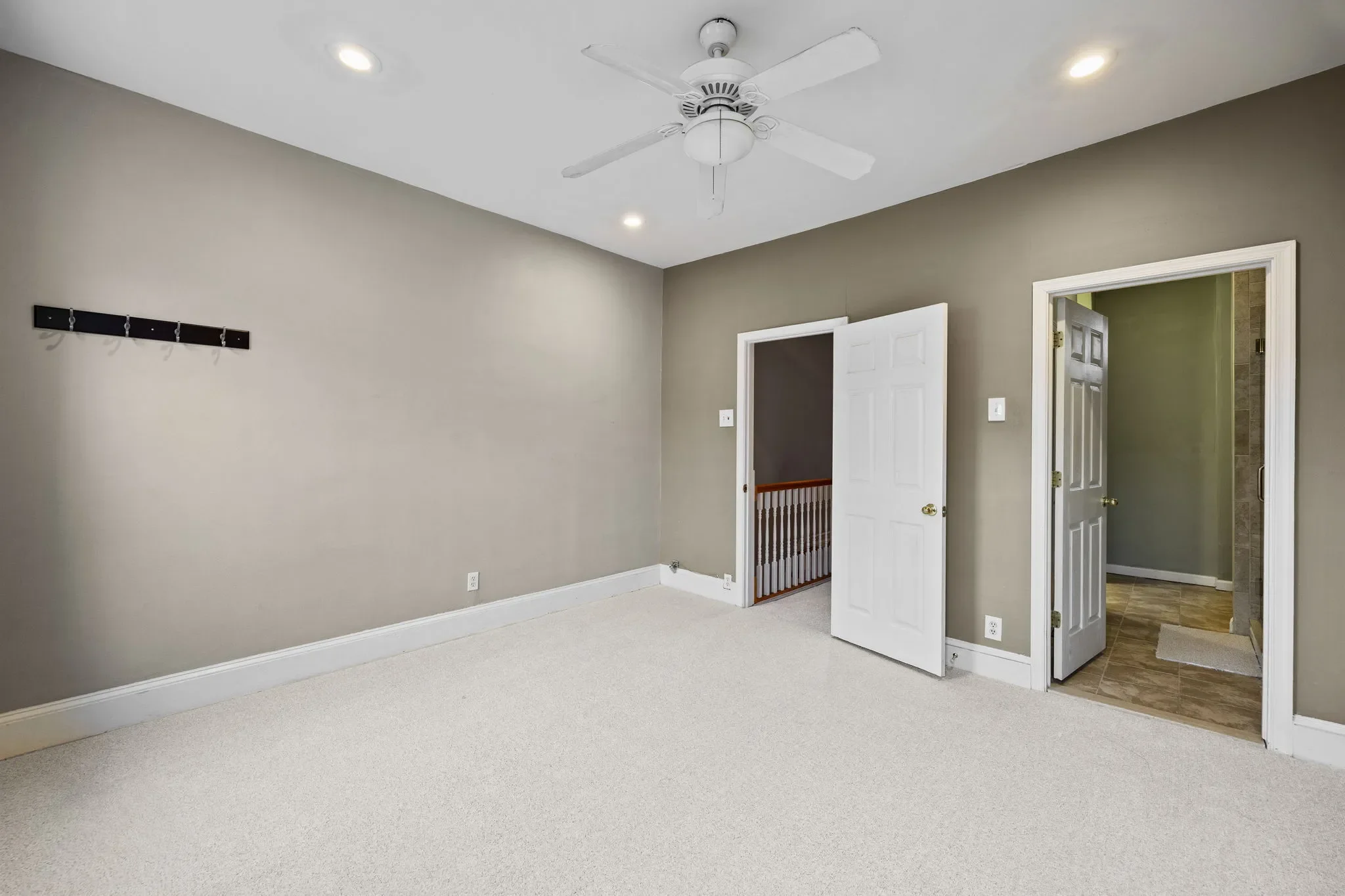 2438 Carpenter Street , Philadelphia, PA 19146, Philadelphia, Pennsylvania, United States. - Photo 15