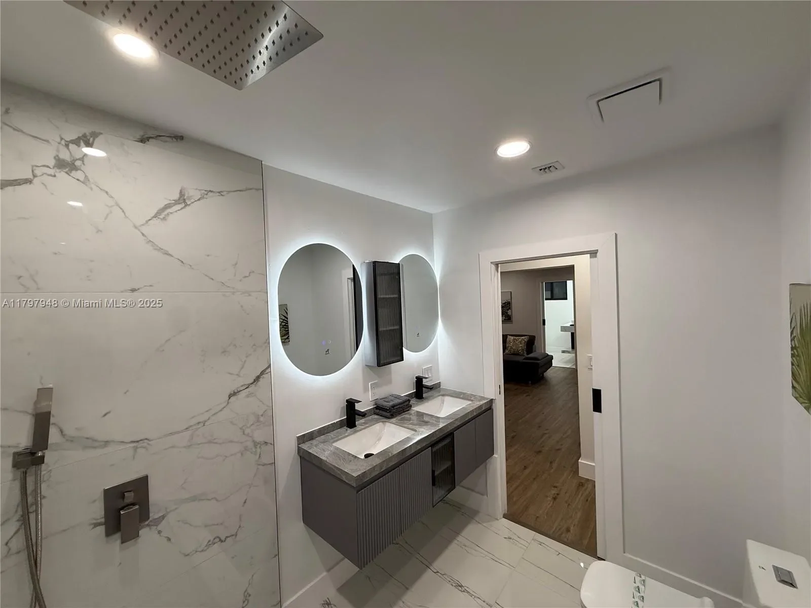 2918 SW 2nd St, Miami, Florida, United States. - Photo 19