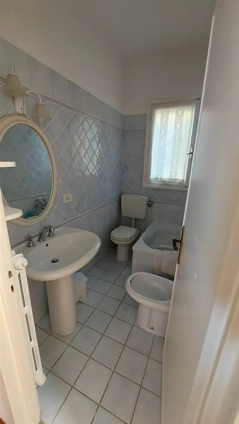Gallery photo 6
