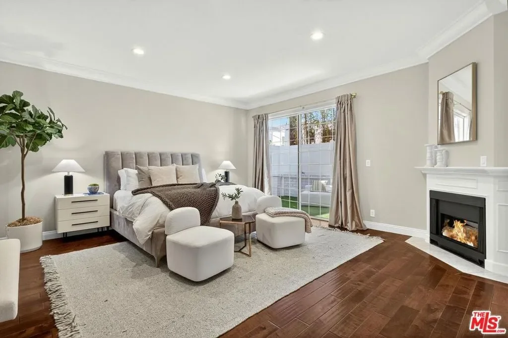 315 N Swall Drive 103, Beverly Hills, California, United States. - Photo 21