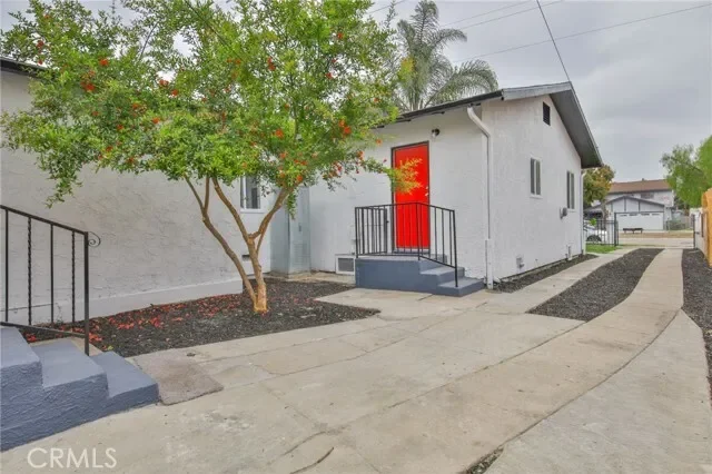 343 E 98th Street, Los Angeles, CA 90003, Los Angeles, California, United States. - Photo 3