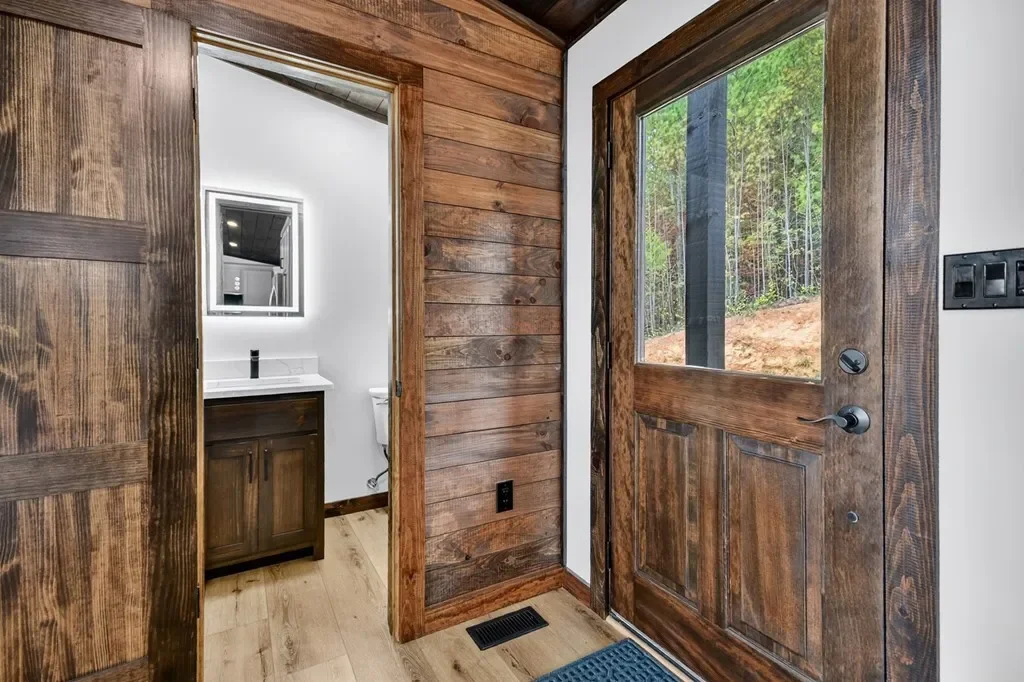 123 Ridgeline Drive, Turtletown, Tennessee, United States. - Photo 12