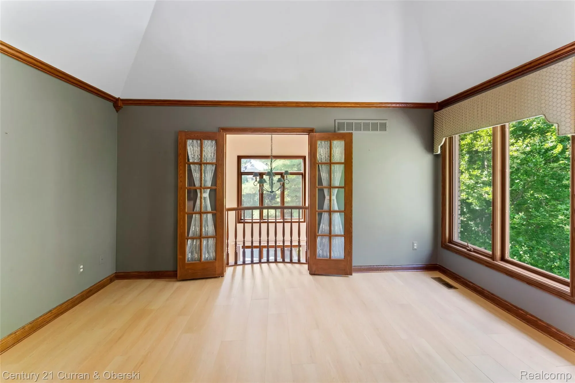 34062 Lyncroft Street, Farmington, MI 48331, Farmington Hills, Michigan, United States. - Photo 5