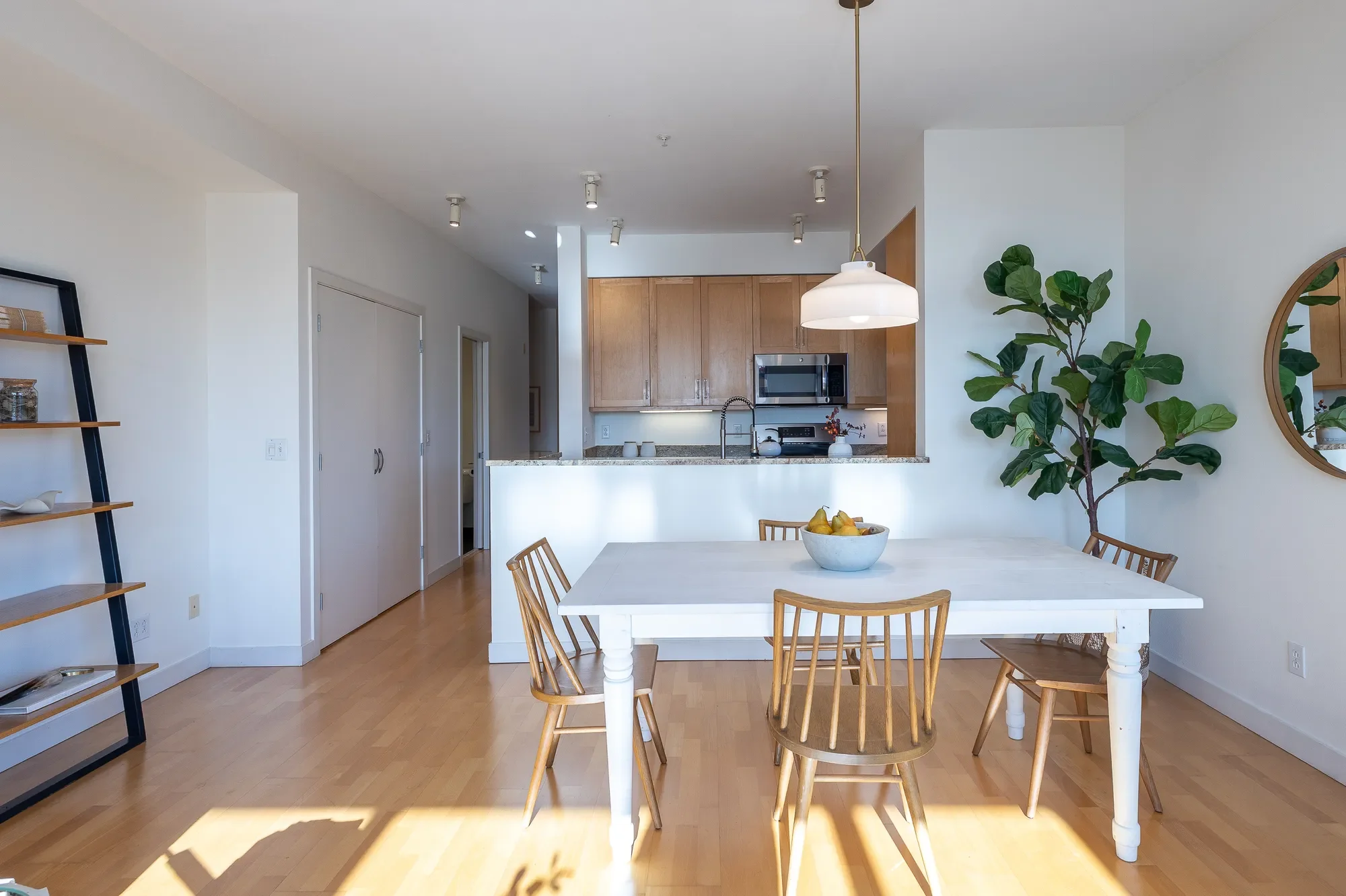 720 Queen Anne Ave N Unit #406 , Seattle, WA 98109, Seattle, Washington, United States. - Photo 10