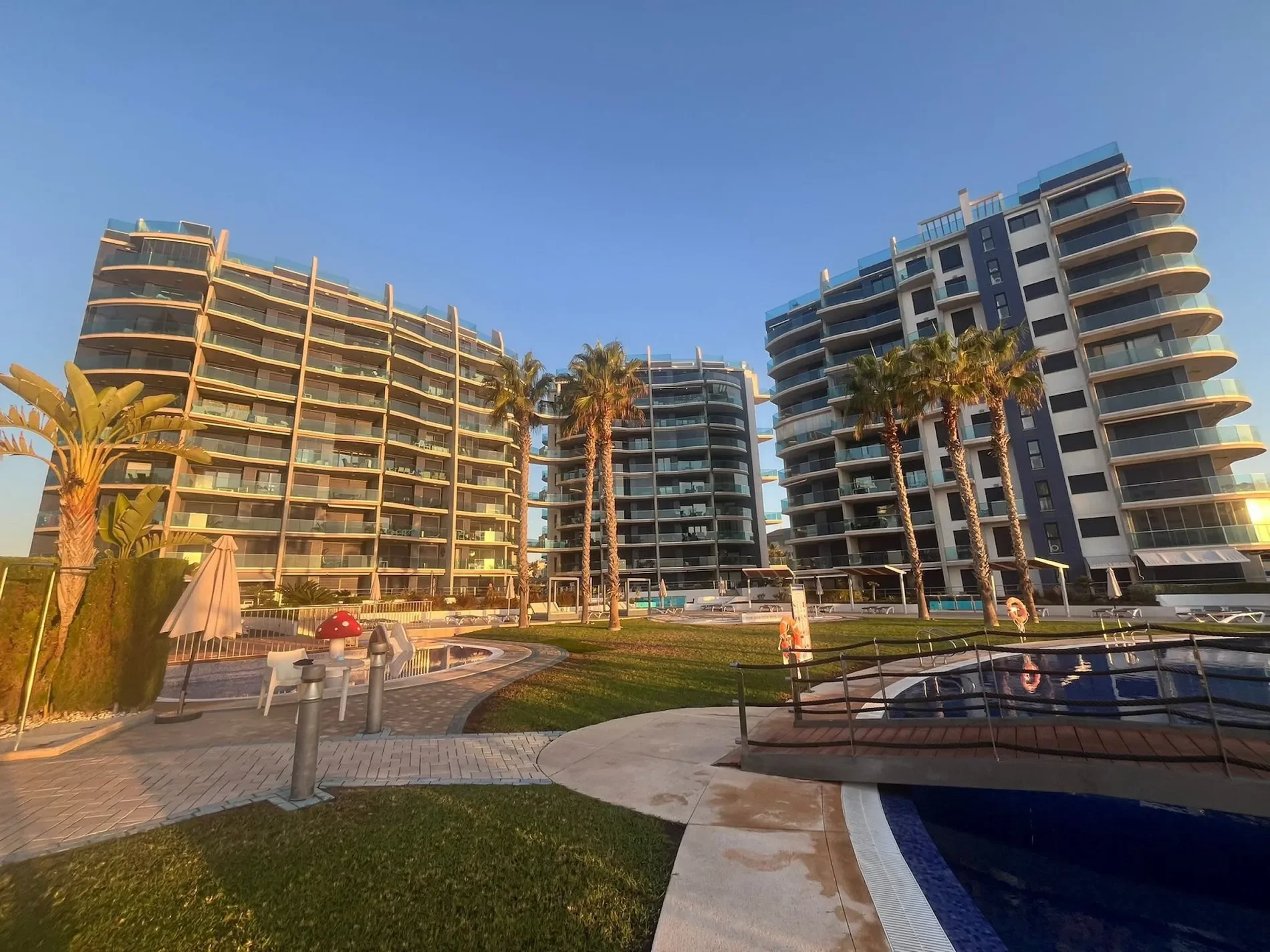 Punta Prima, Alicante, Punta Prima, Torrevieja, Valencian Community, Spain. - Photo 10