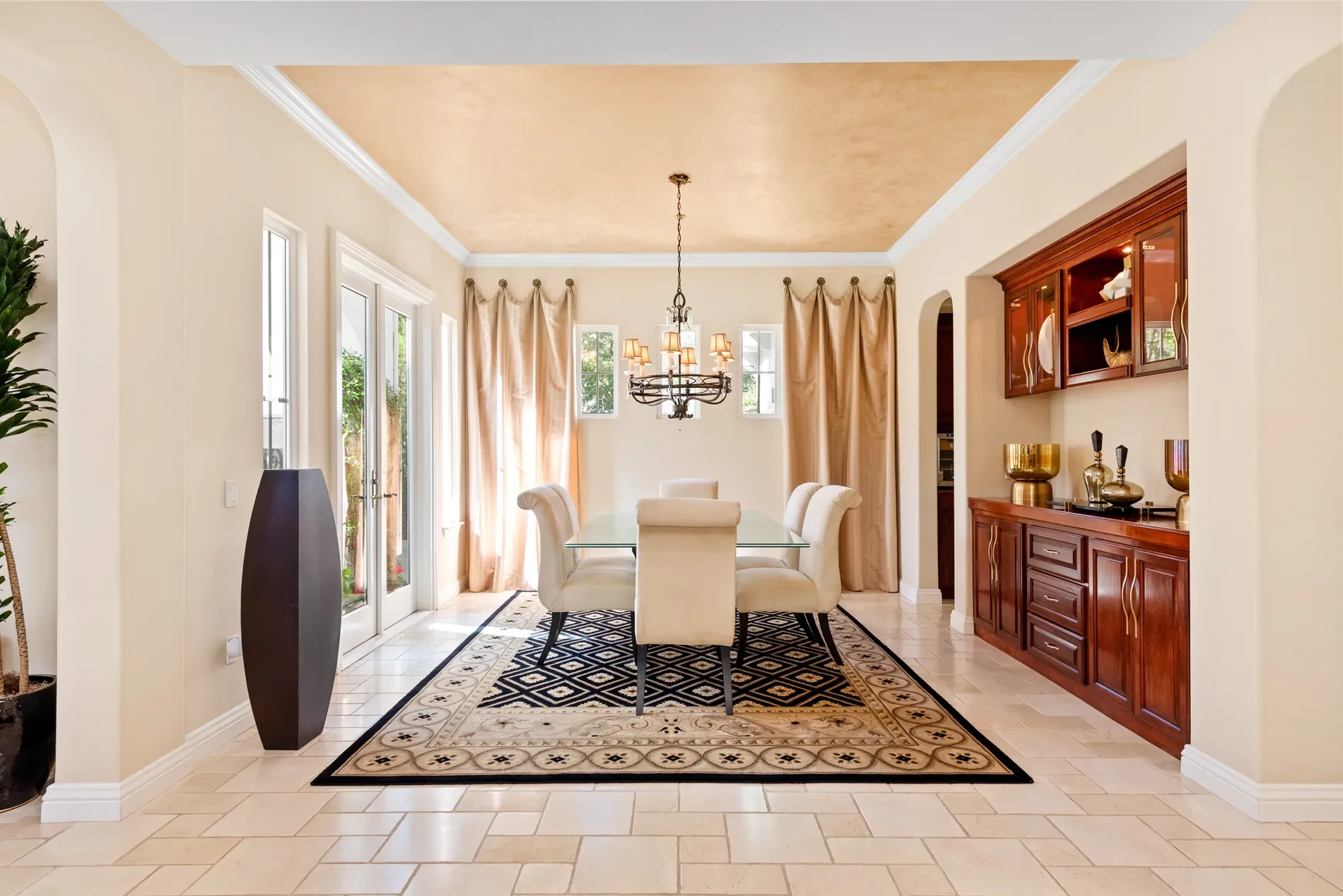 1008 N Country Club Drive, Simi Valley, CA 93065, Simi Valley, California, United States. - Photo 46