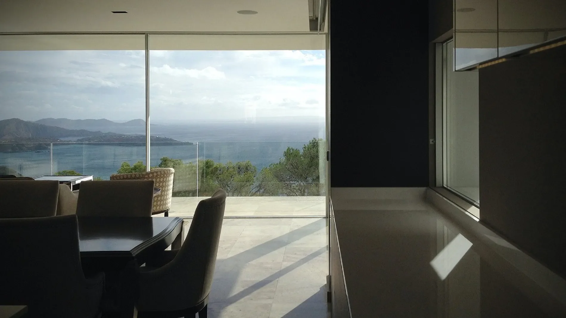 Gallery photo 3
