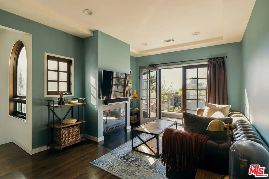 816 Hyperion Avenue, Los Angeles, California, United States. - Photo 19
