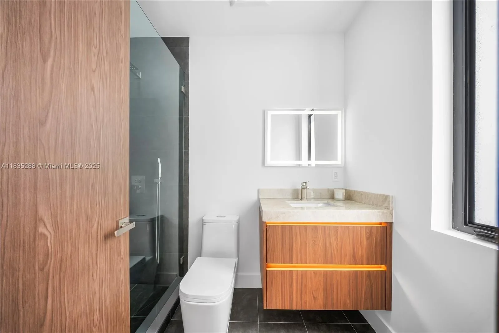 260 NW 47th St, Miami, Florida, United States. - Photo 35